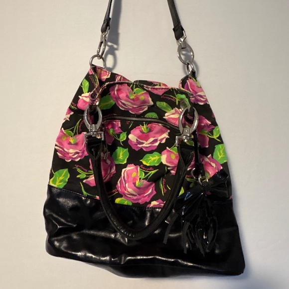 Betsey Johnson Betseyville Purse - Picture 1 of 7